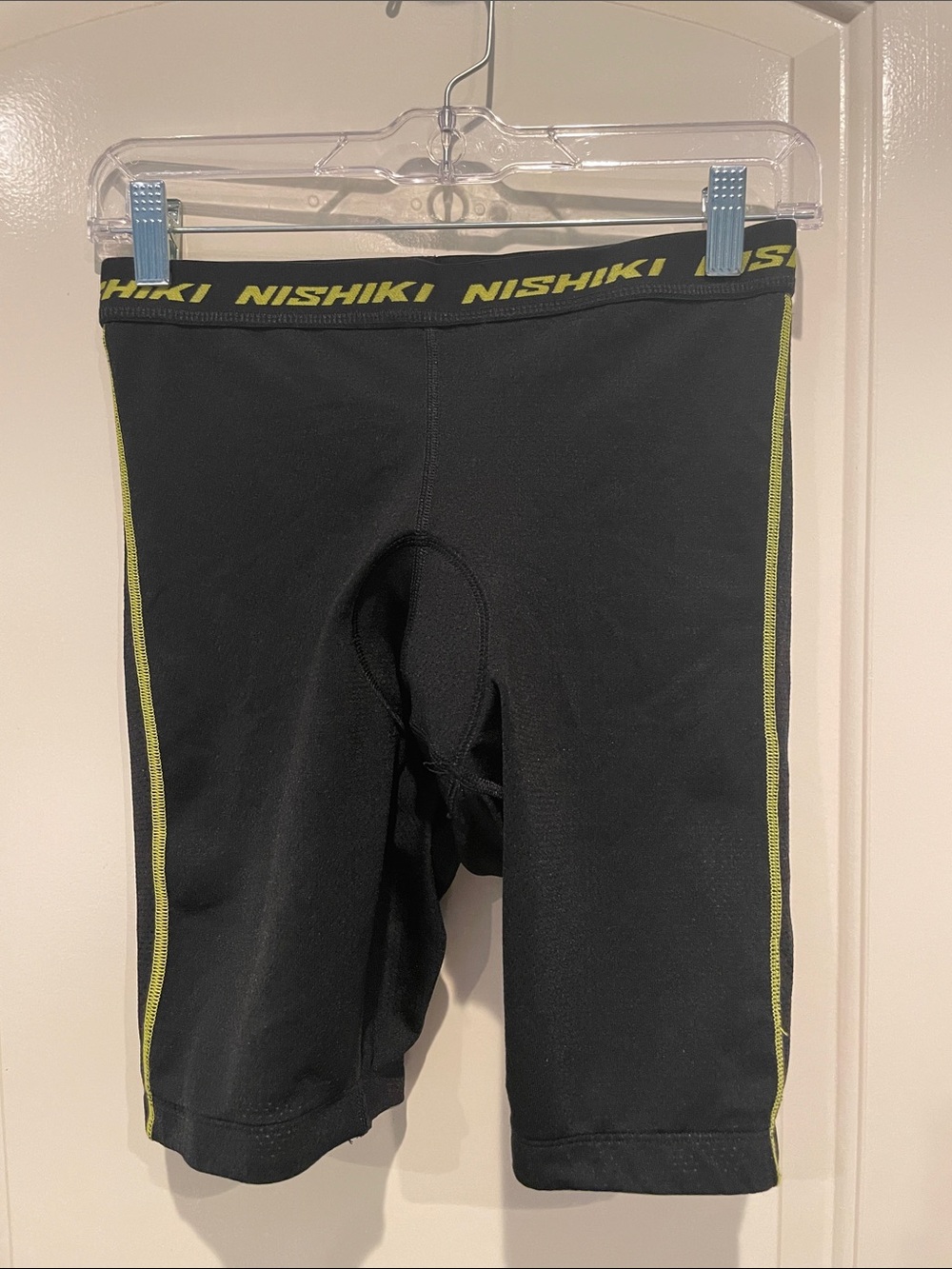 Nishiki Men’s Black Cycling Shorts with Lime Stitching